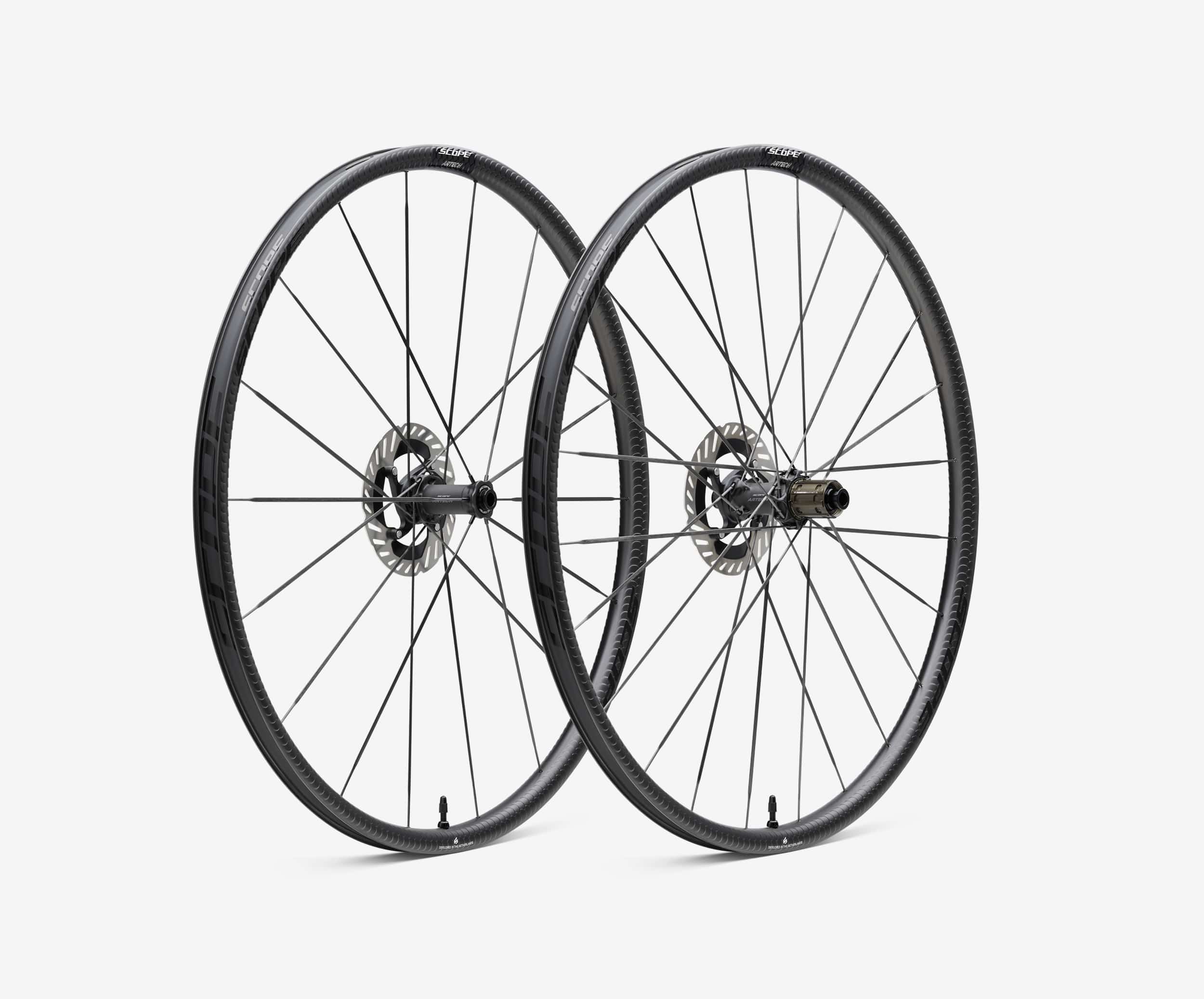 SCOPE ARTECH 2 碳纖維輪組 黑字